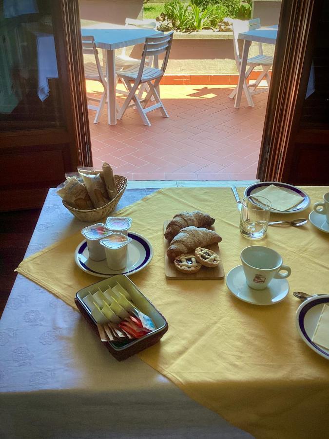 Villa Orsini - A Retreat In Pisa - Food And Relax Eksteriør billede